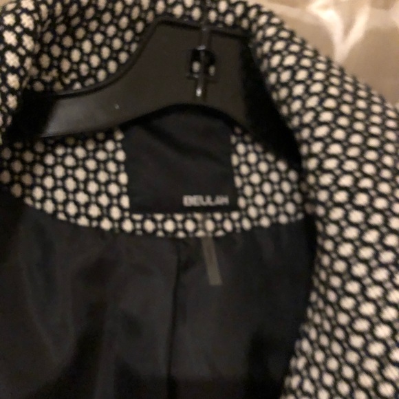 Two Tone Coat with Belt and Pockets - Picture 2 of 8